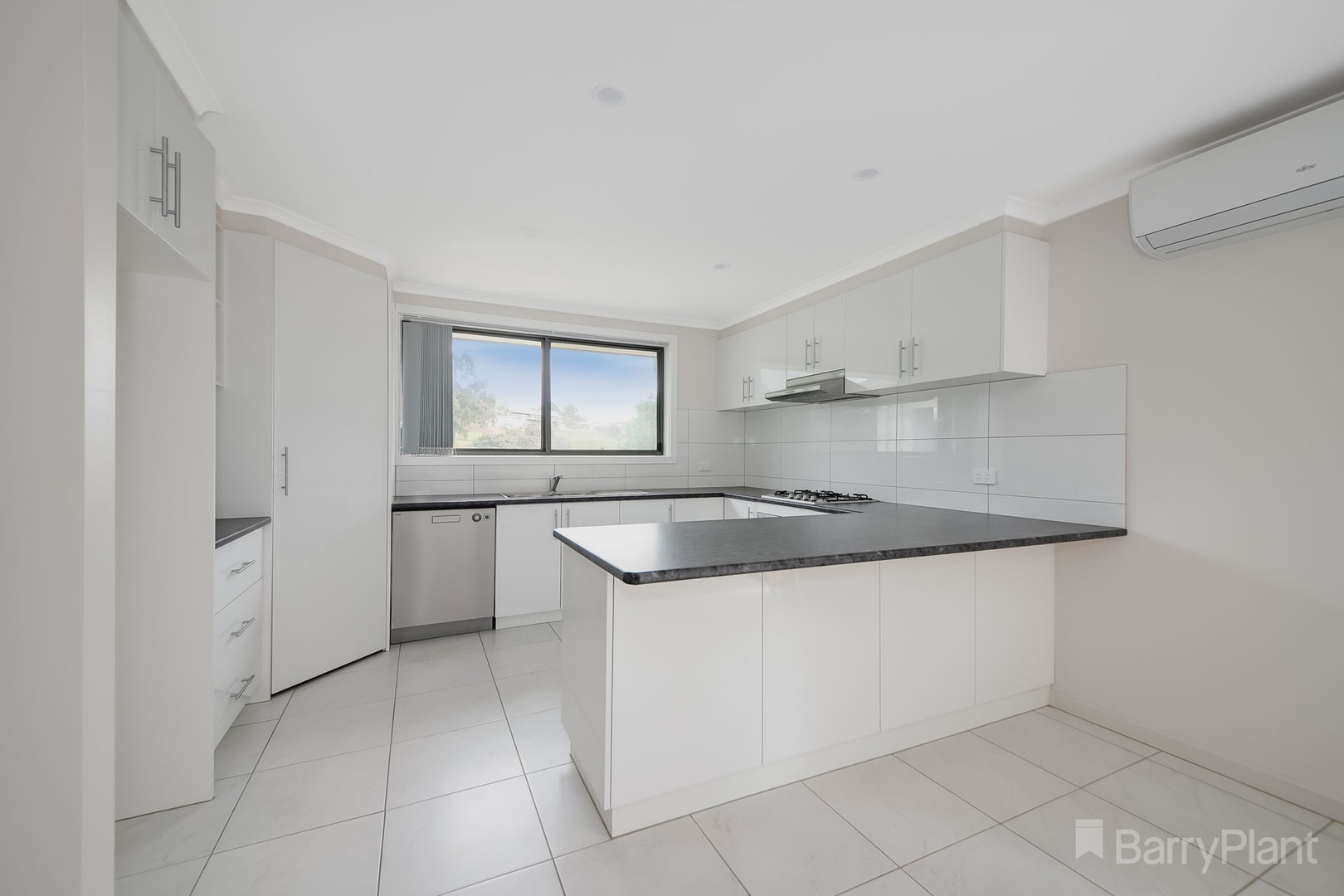 10A Brynwood Avenue, Drouin, VIC 3818, Drouin - Thumbnail 3