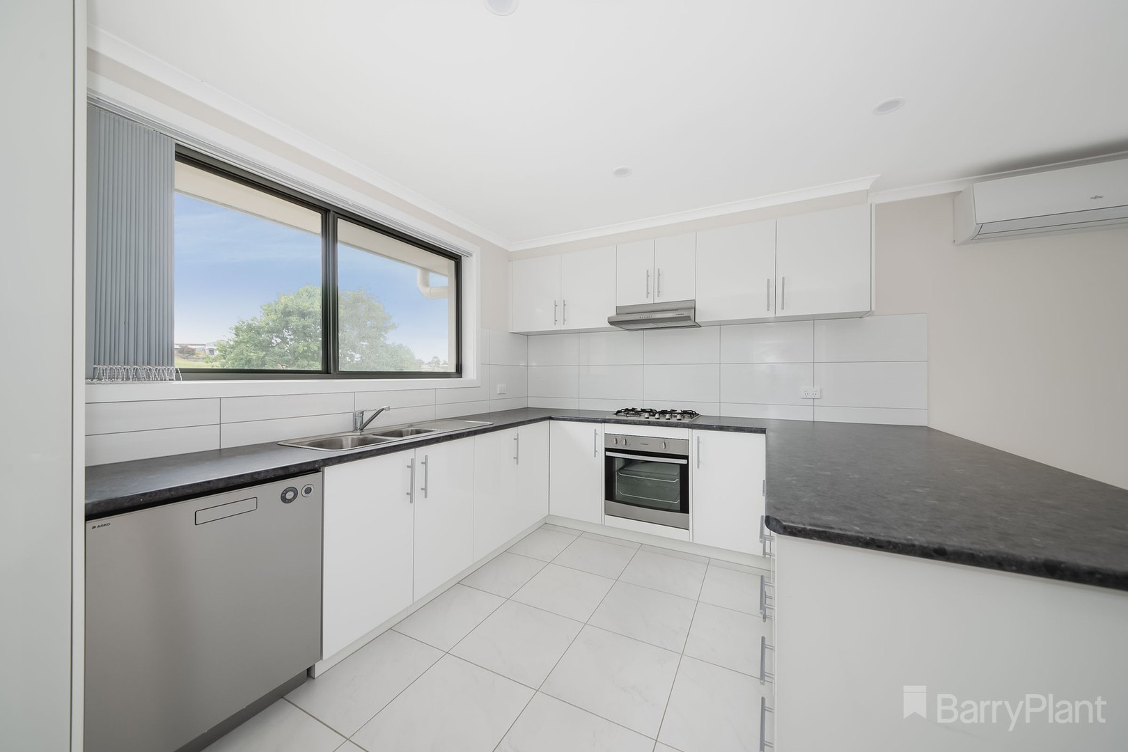 10A Brynwood Avenue, Drouin, VIC 3818, Drouin - Thumbnail 4