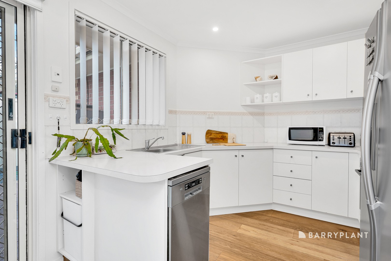 10A Cabot Drive, Epping, VIC 3076, Epping - Thumbnail 5