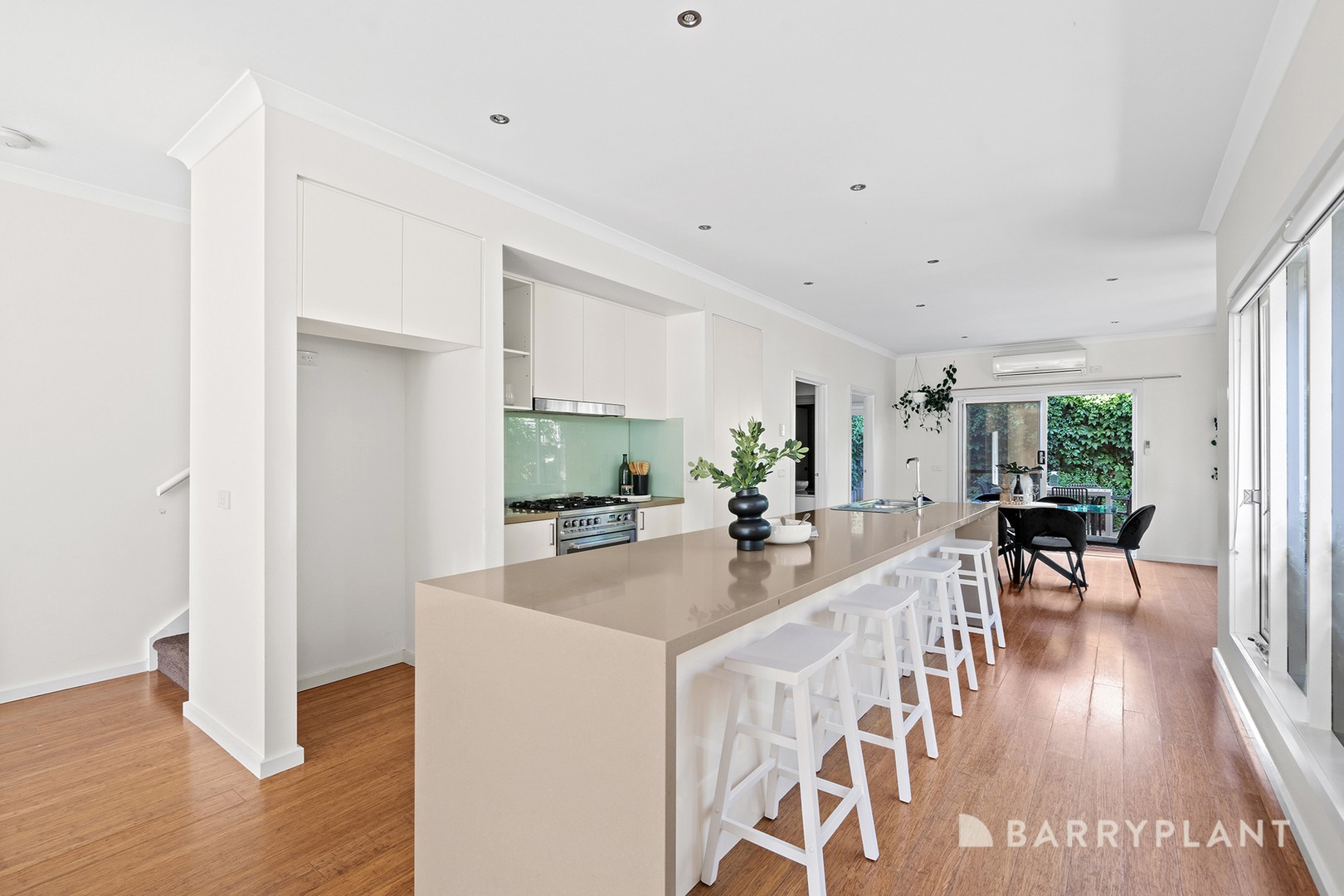 10A Erin Street, Preston, VIC 3072, Preston - Thumbnail 6