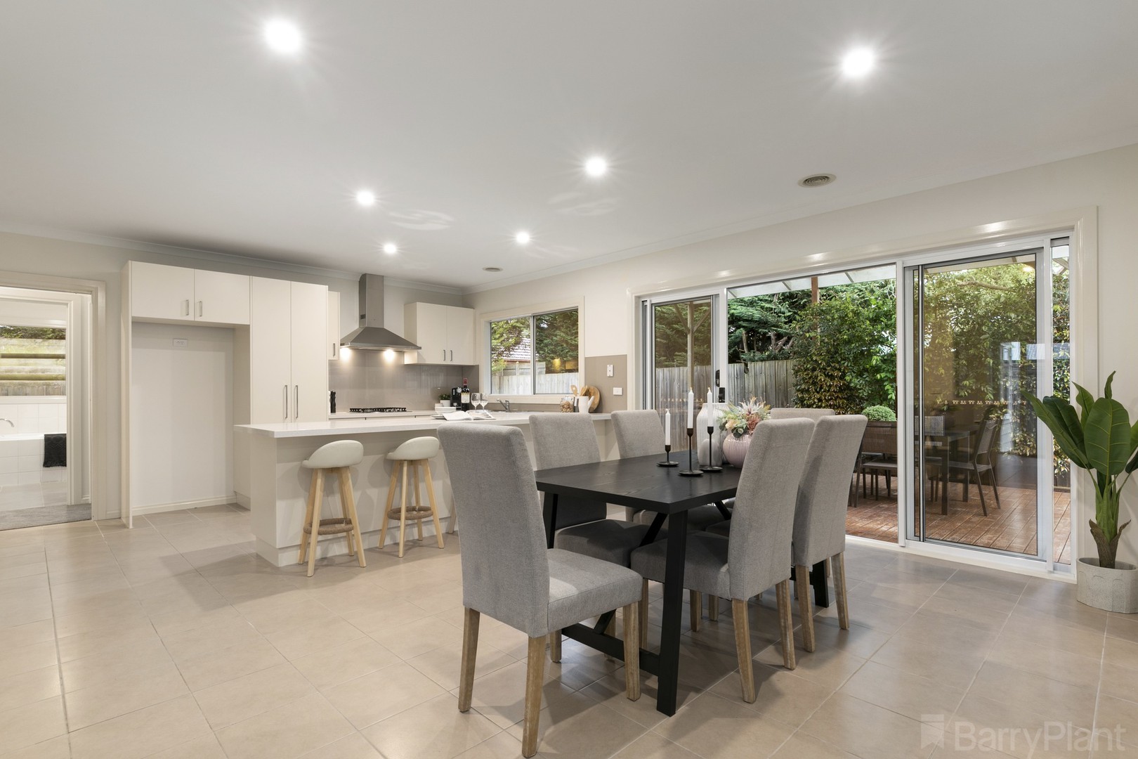 10A Rowan Street, Croydon, VIC 3136, Croydon - Thumbnail 5