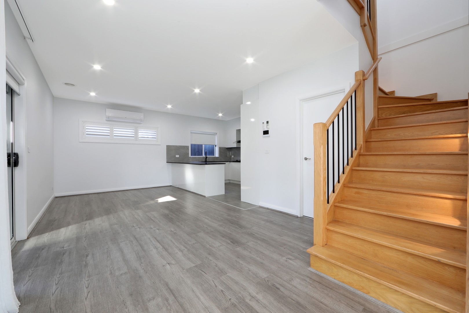 10A Sylvanwood Crescent, Narre Warren, VIC 3805, Narre Warren - Thumbnail 4
