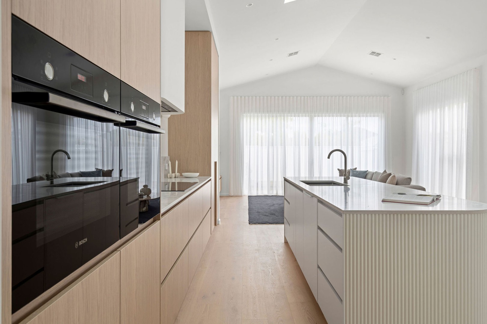 10A Sylvester Street, Oak Park, VIC 3046, Oak Park - Thumbnail 6
