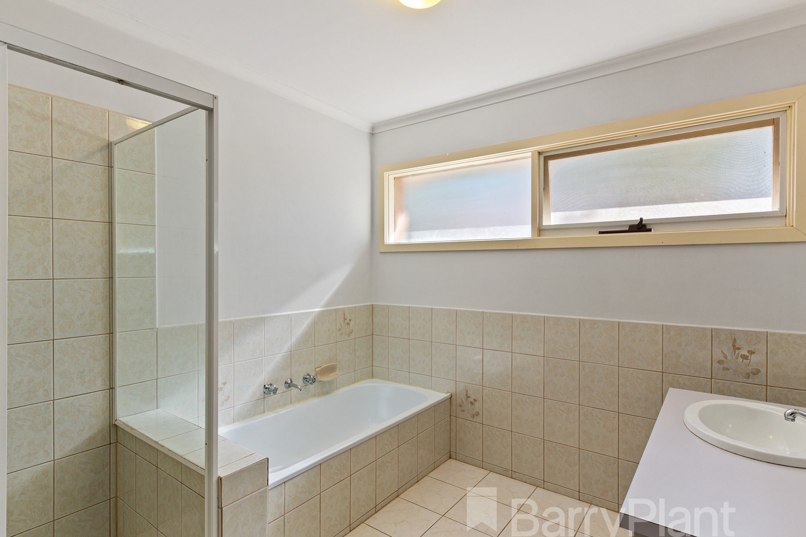 11/12 Emora Street, Croydon, VIC 3136, Croydon - Thumbnail 4
