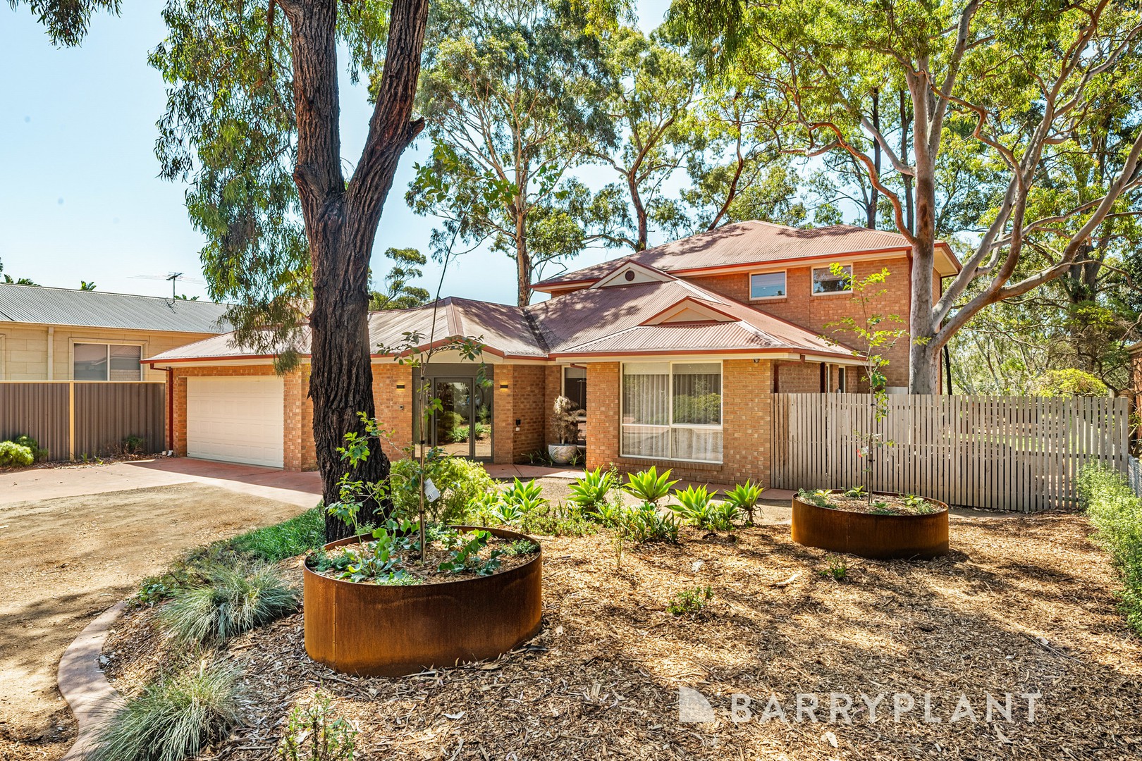 11-13 Sanctuary Close, Werribee, VIC 3030