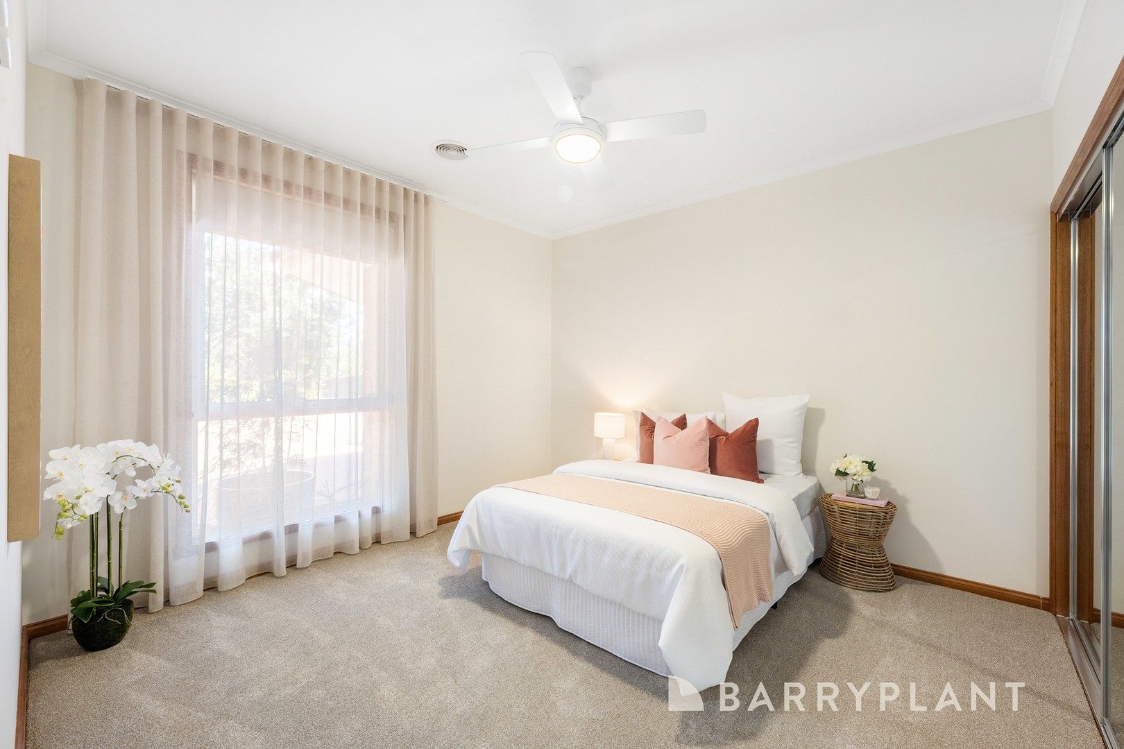 11-13 Sanctuary Close, Werribee, VIC 3030, Werribee - Thumbnail 6