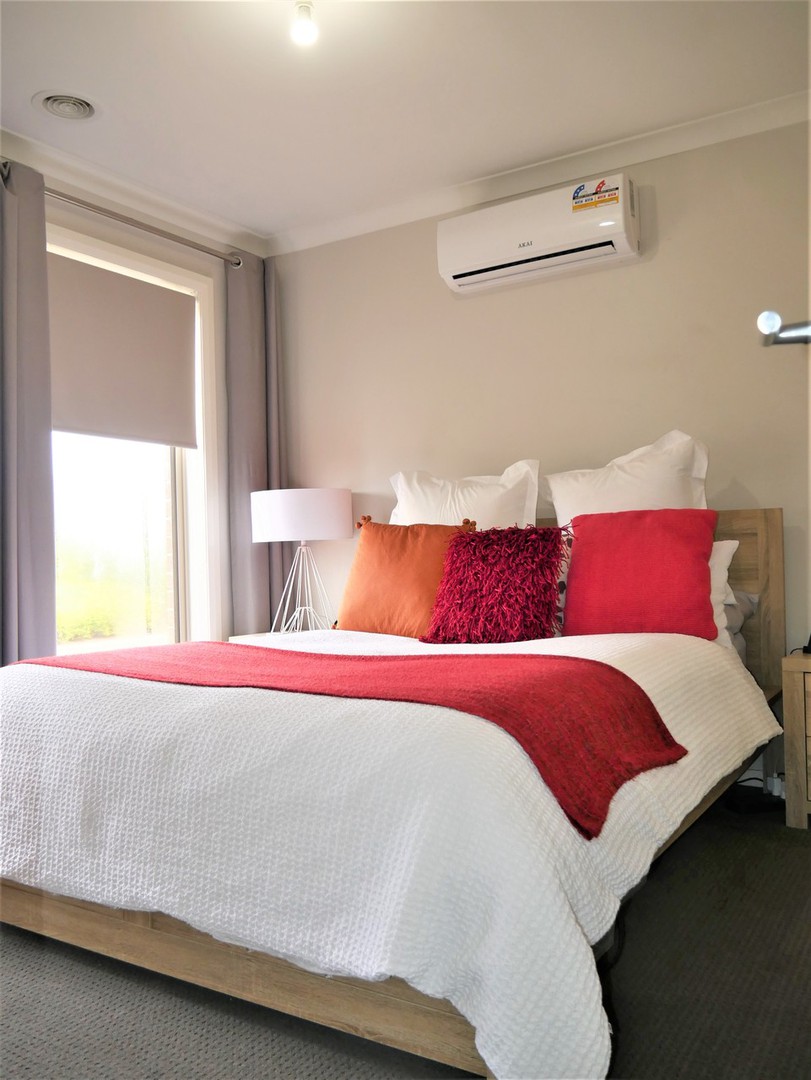 11/20-22 Roslyn Park Drive, Harkness, VIC 3337, Harkness - Thumbnail 2