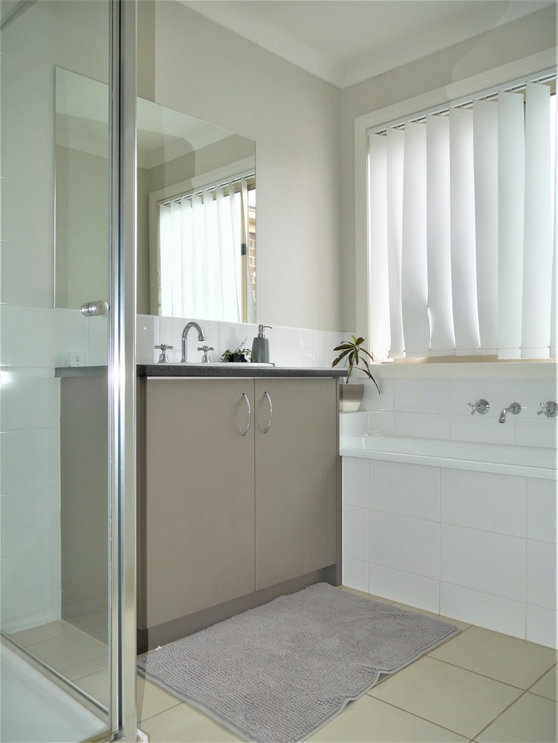 11/20-22 Roslyn Park Drive, Harkness, VIC 3337, Harkness - Thumbnail 8
