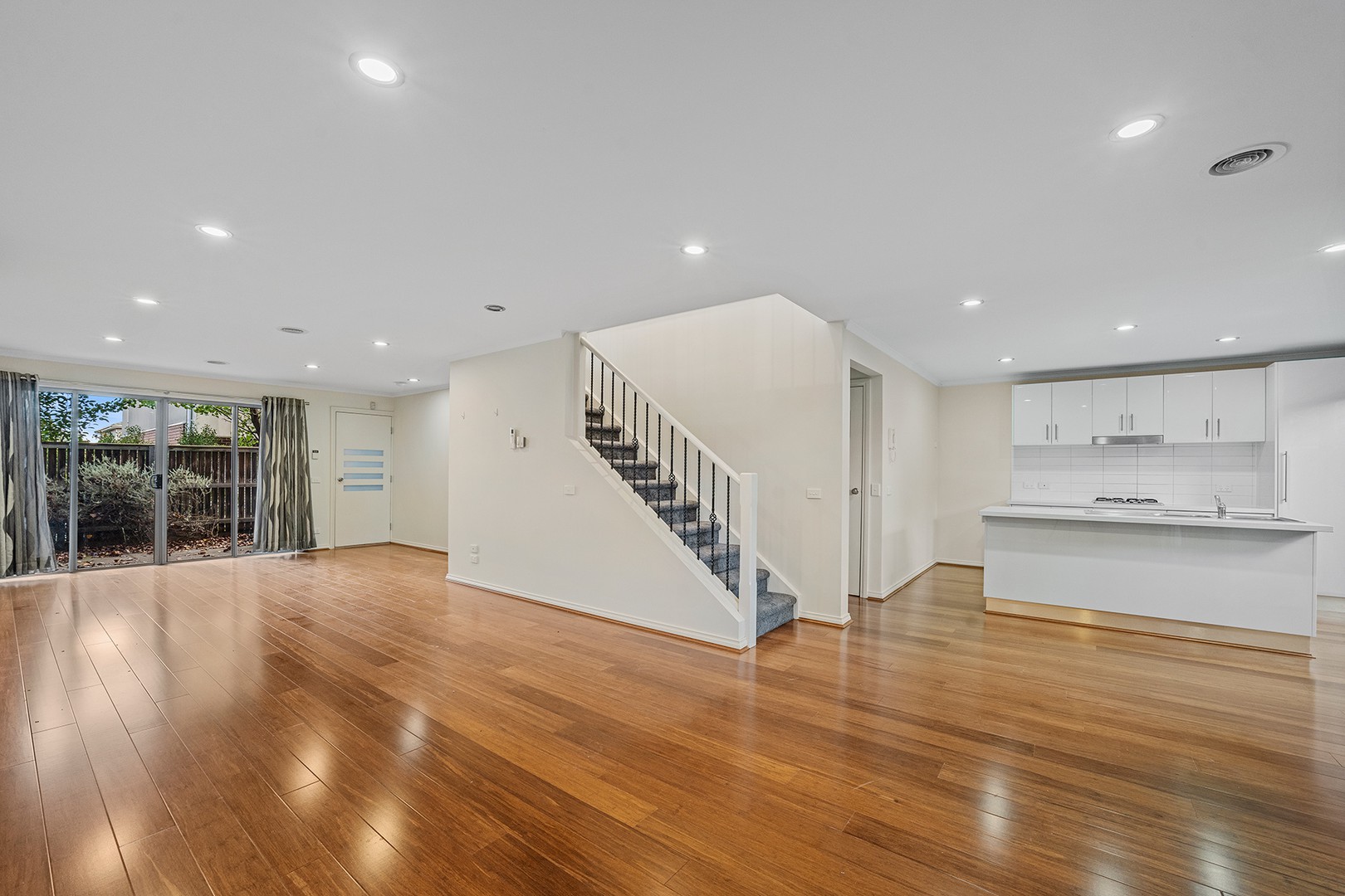 11/218 Lower Plenty Road, Rosanna, VIC 3084 - Thumbnail 2 - 08/07/2026