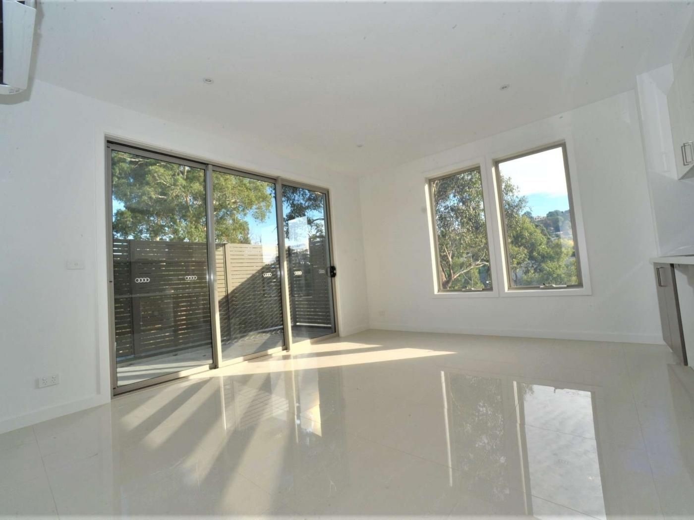11/28 Nelson Street, Ringwood, VIC 3134 - Thumbnail 1 - 17/12/2025