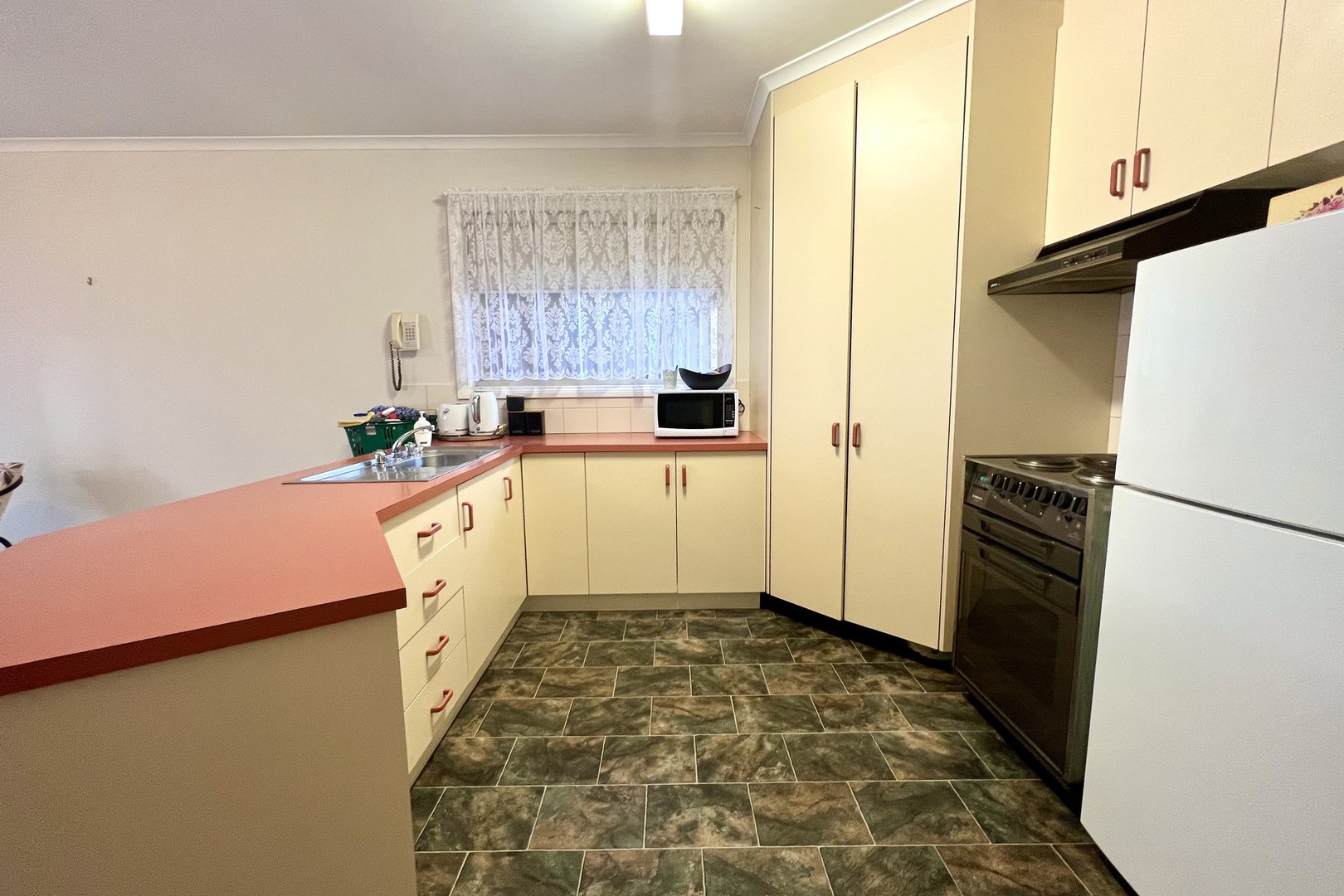 11/290 Twelfth Street, Mildura, VIC 3500, Mildura - Thumbnail 3