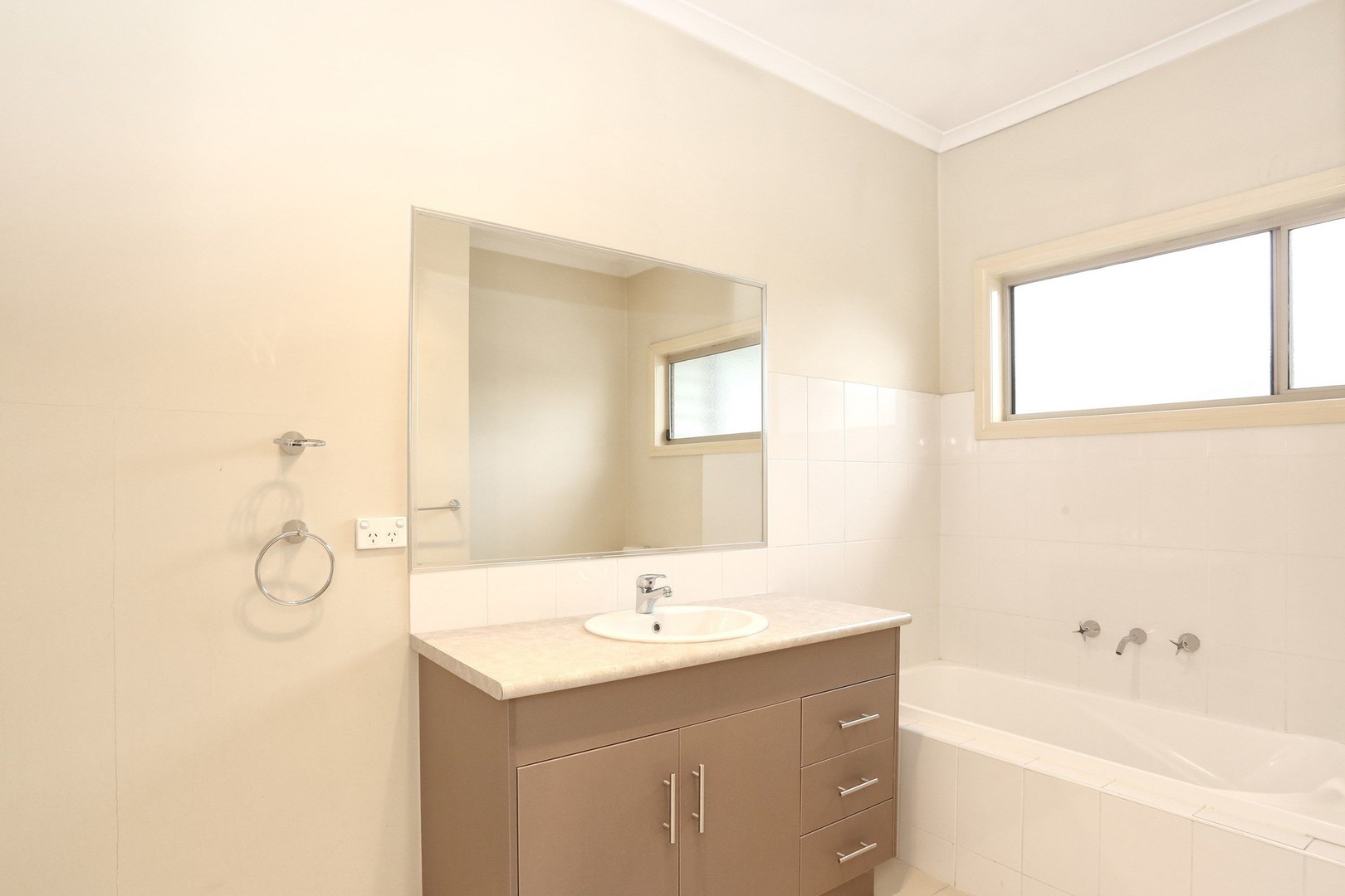 11/3 Nerissa Grove, Oak Park, VIC 3046, Oak Park - Thumbnail 5