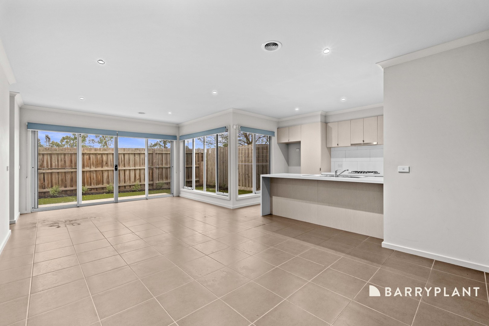 11/3 Old Plenty Road, South Morang, VIC 3752 - Thumbnail 2 - 22/06/2026