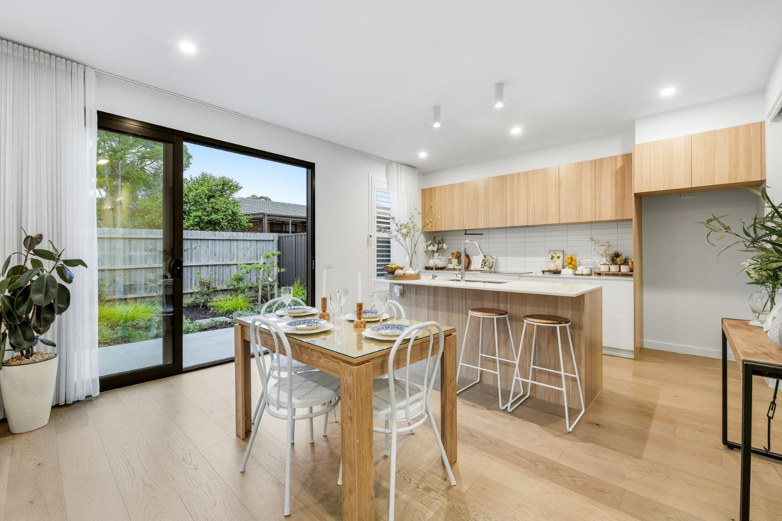 11/31 Chappell Drive, Wantirna South, VIC 3152 - Thumbnail 2 - 20/04/2026