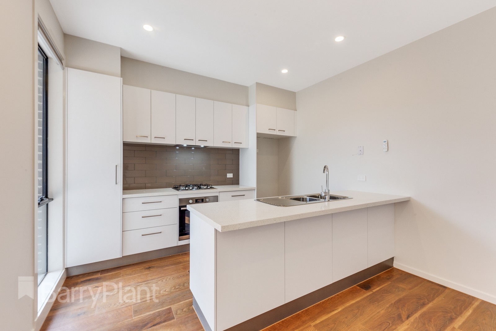 11/42 Trickey Avenue, Sydenham, VIC 3037, Sydenham - Thumbnail 2