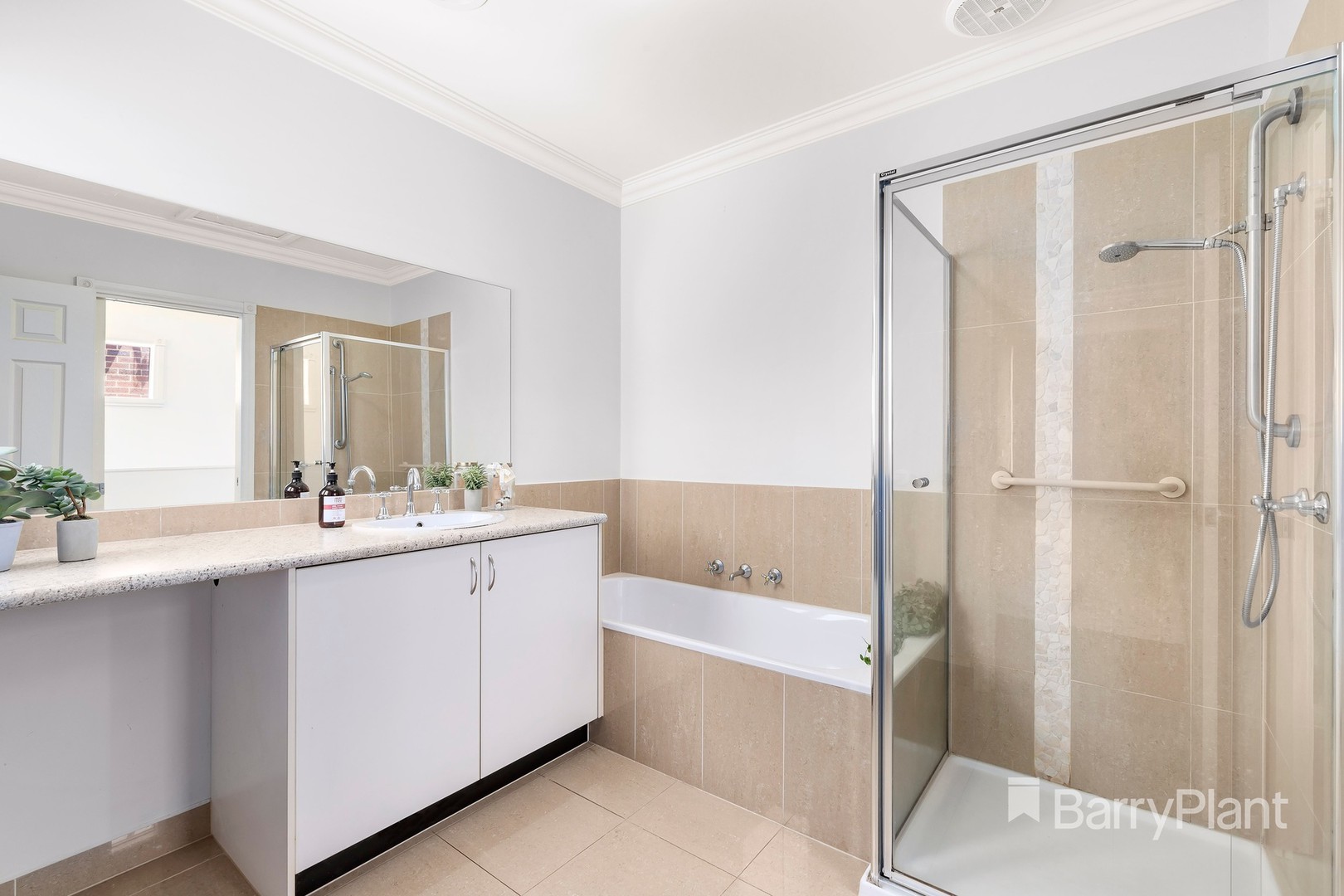 11/5 Delacombe Drive, Mill Park, VIC 3082, Mill Park - Thumbnail 6
