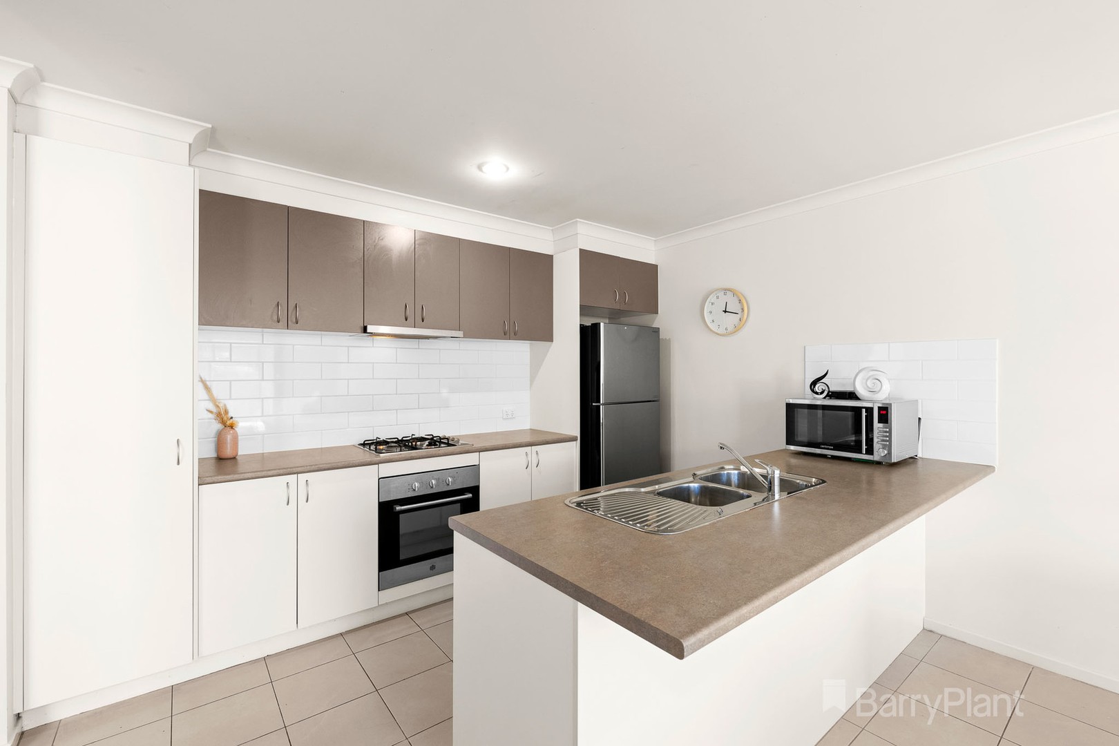 11/6-16 Diston Court, Pakenham, VIC 3810, Pakenham - Thumbnail 2