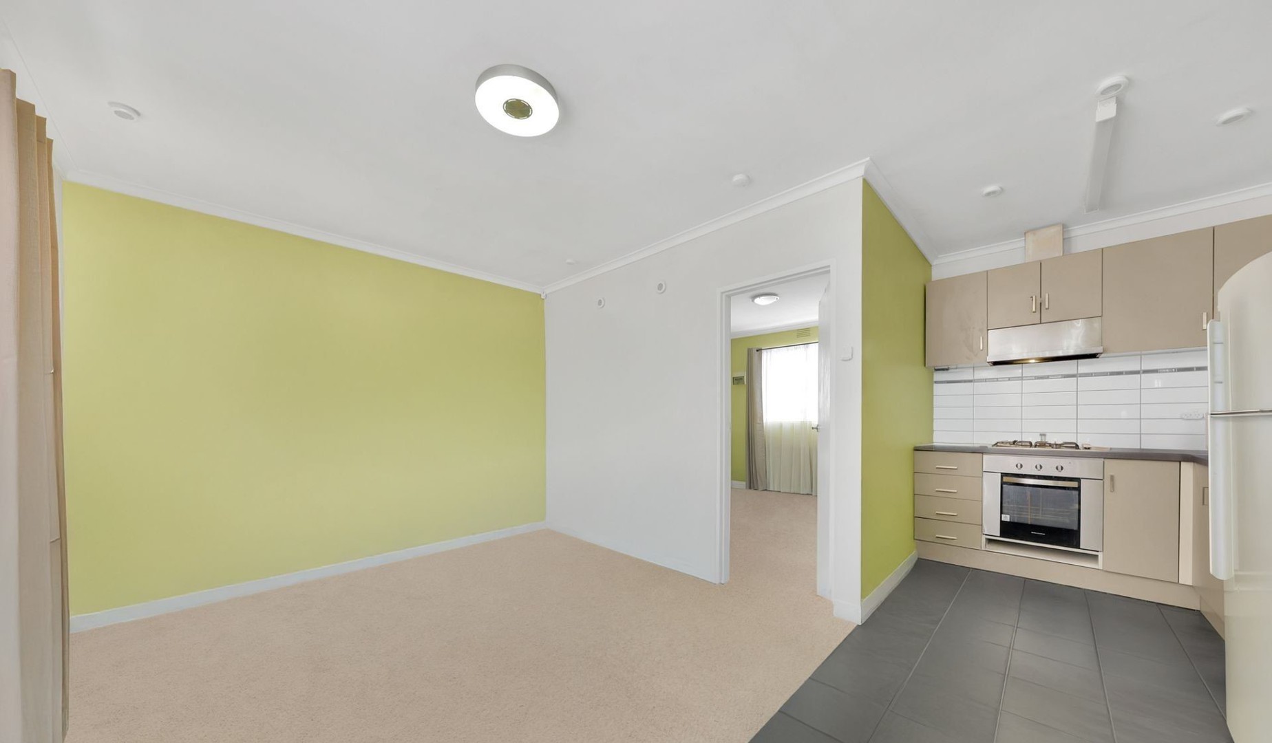 11/74 King William Street, Reservoir, VIC 3073, Reservoir - Thumbnail 4