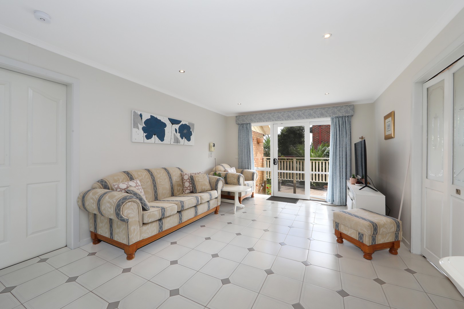 11 Affleck Way, Rowville, VIC 3178, Rowville - Thumbnail 7