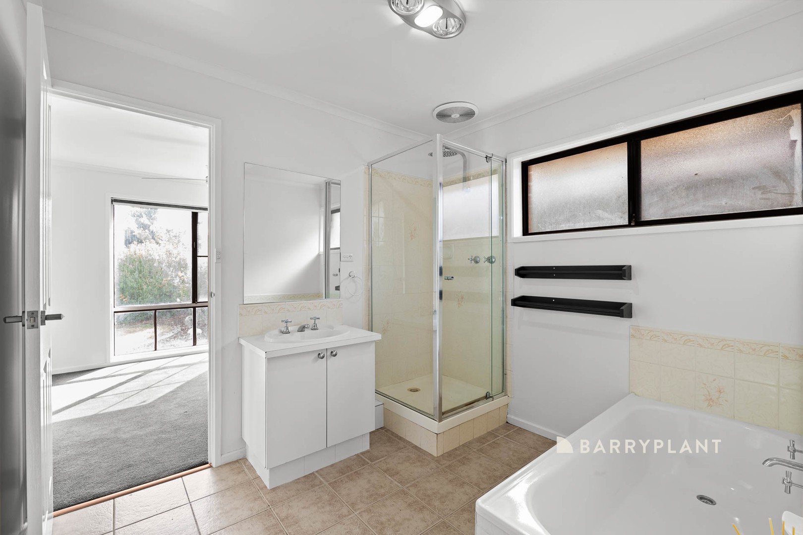 11 Amber Crescent, Narre Warren, VIC 3805, Narre Warren - Thumbnail 7