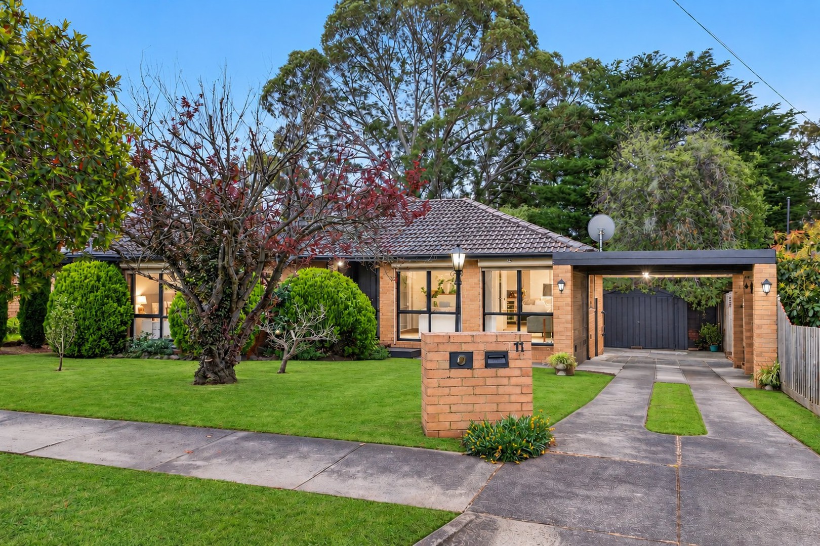 11 Anora Crescent, Mulgrave - Image 1