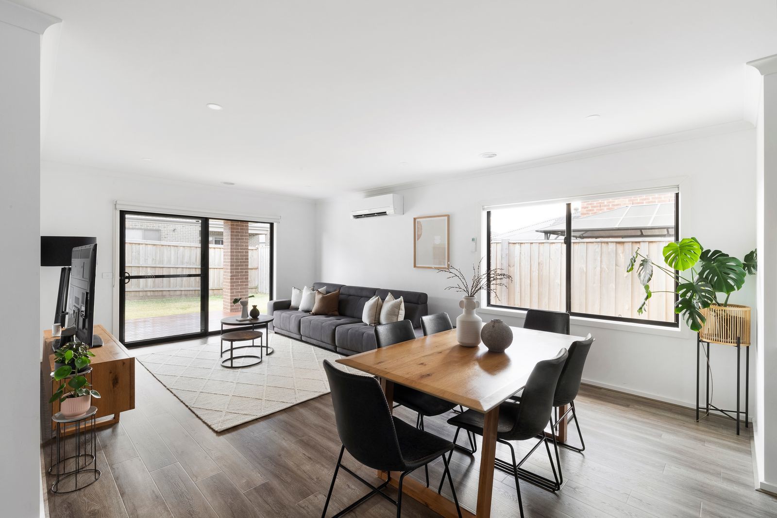 11 Arapiles Road, Donnybrook, VIC 3064 - Thumbnail 1 - 17/08/2026