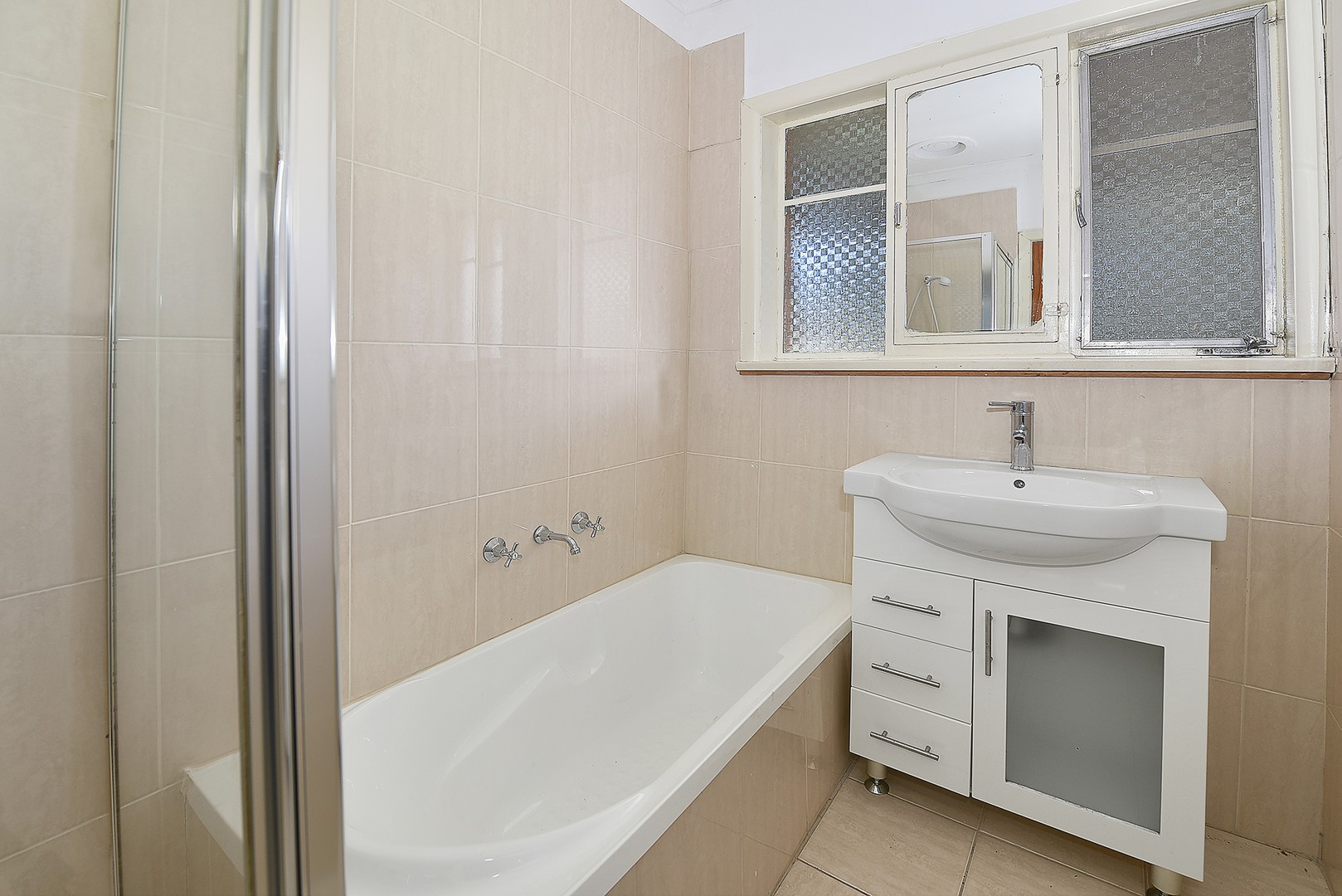 11 Arbor Terrace, Avondale Heights, VIC 3034, Avondale Heights - Thumbnail 4