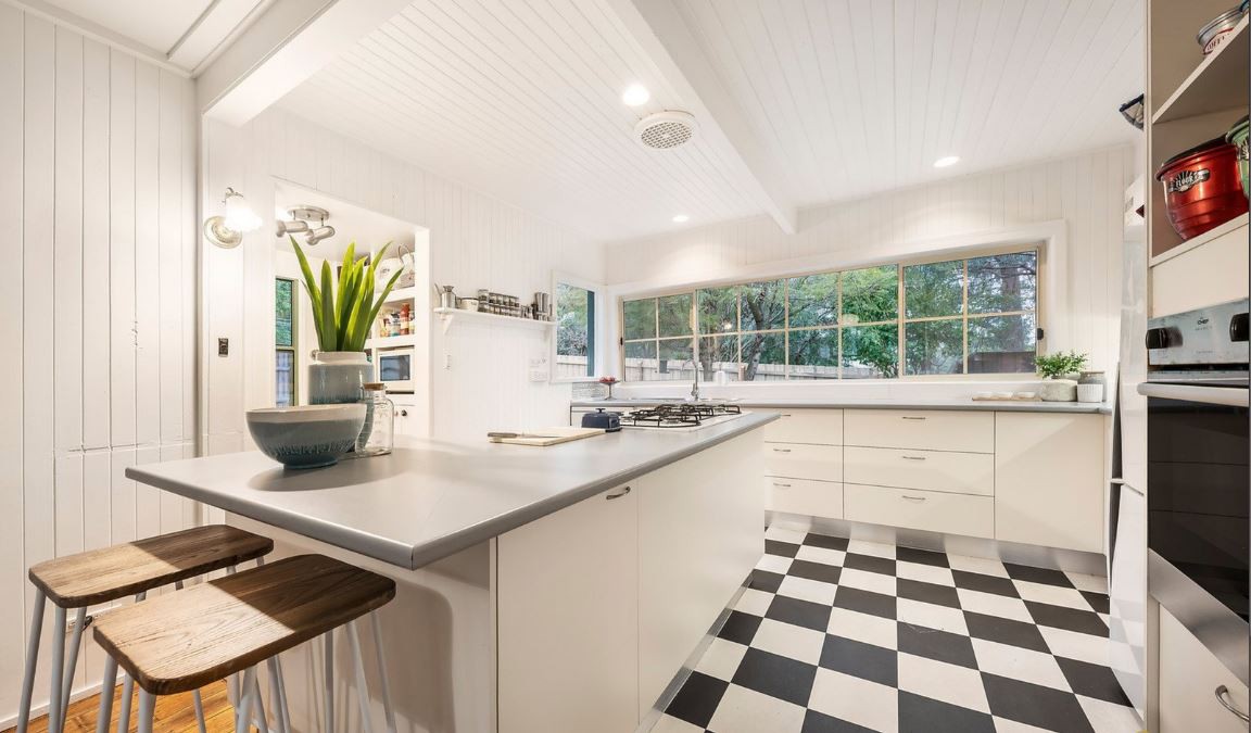 11 Arthur Street, Briar Hill, VIC 3088, Briar Hill - Thumbnail 3