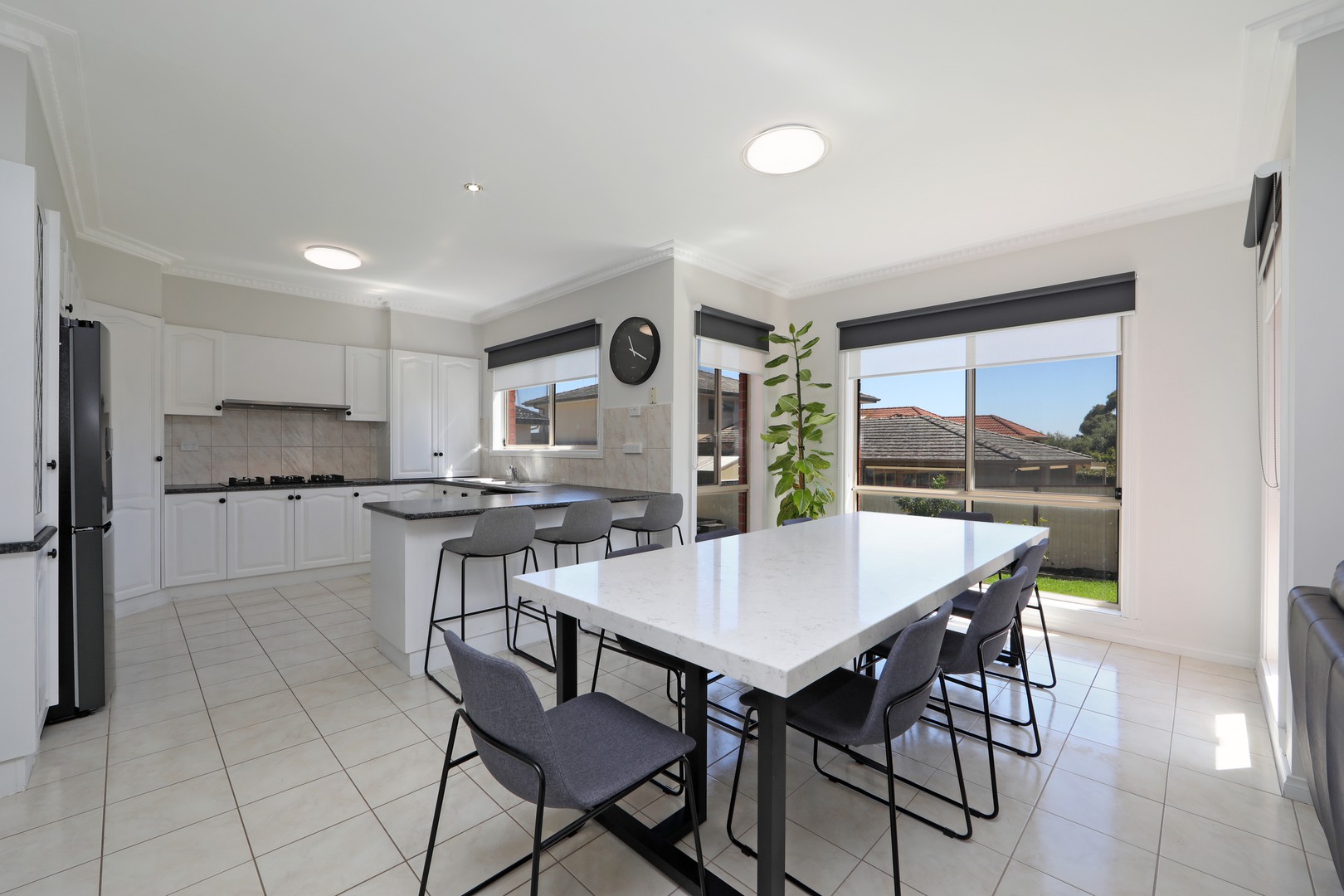 11 Ashbrook Close, Rowville, VIC 3178, Rowville - Thumbnail 4