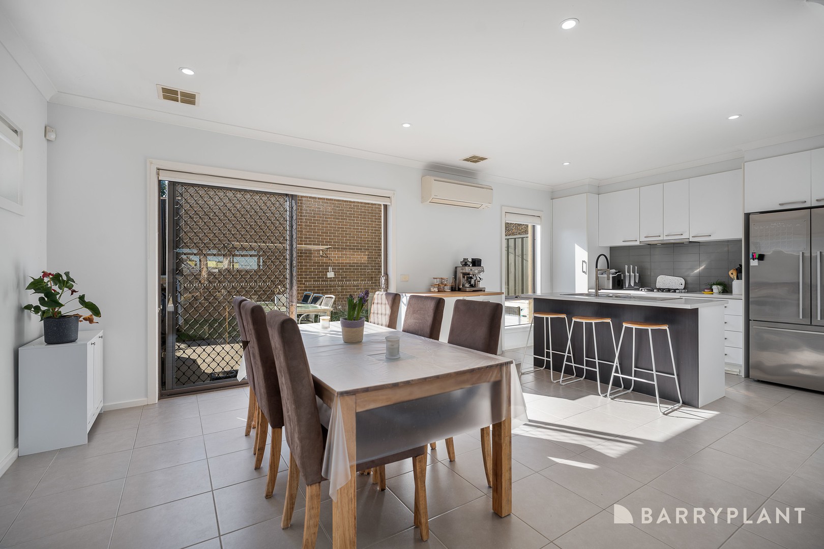 11 Atlantic Drive, Pakenham, VIC 3810, Pakenham - Thumbnail 3