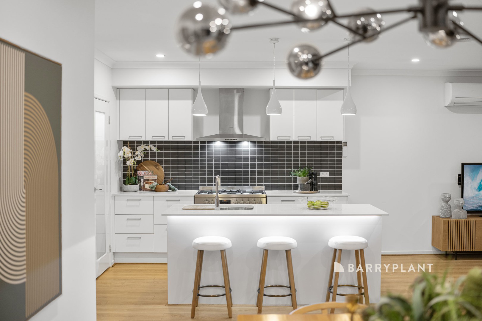 11 Austen Avenue, Officer, VIC 3809 - Thumbnail 2 - 09/01/2026