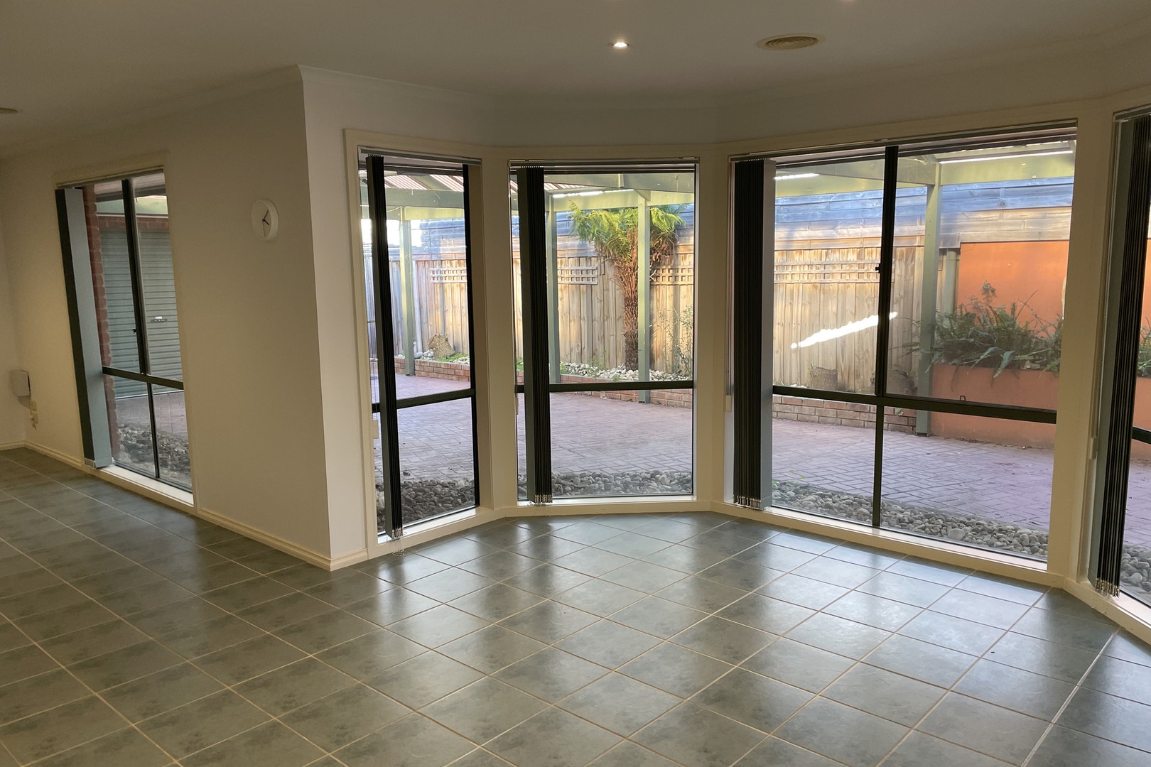 11 Axa Way, South Morang, VIC 3752, South Morang - Thumbnail 7