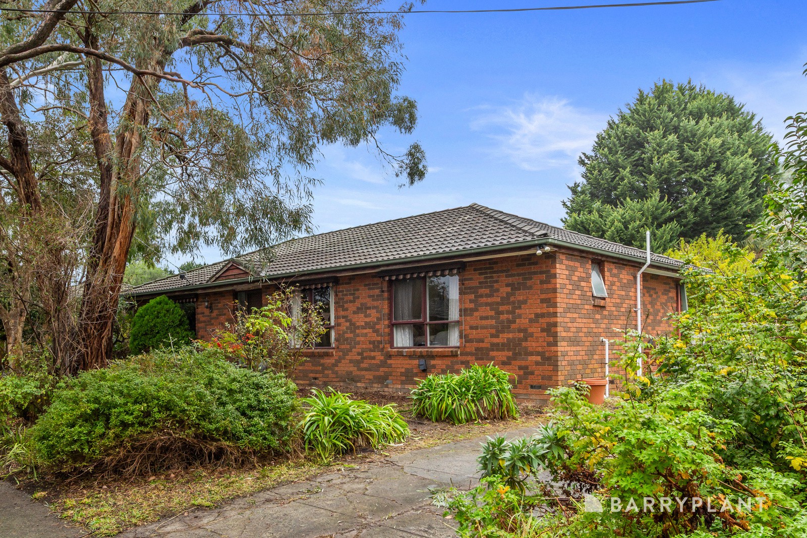 11 Aylesbury Avenue, Bayswater North, VIC 3153 - Thumbnail 2 - 12/06/2025