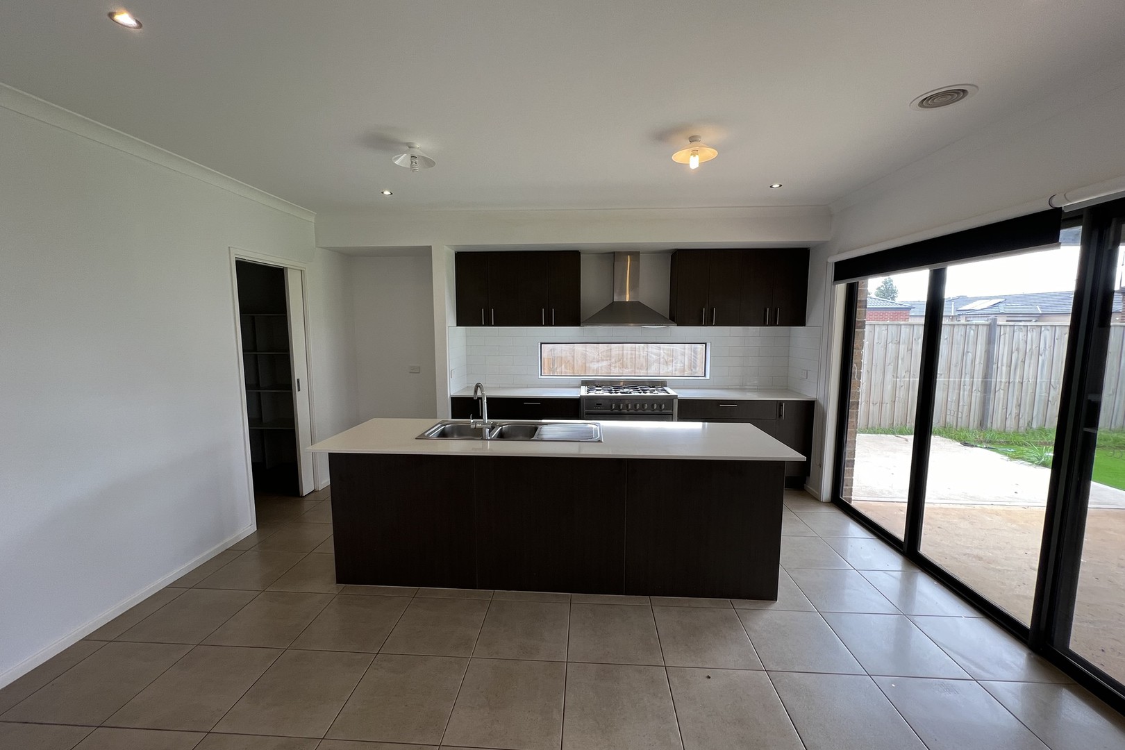11 Basingstoke Road, Thornhill Park, VIC 3335, Thornhill Park - Thumbnail 5