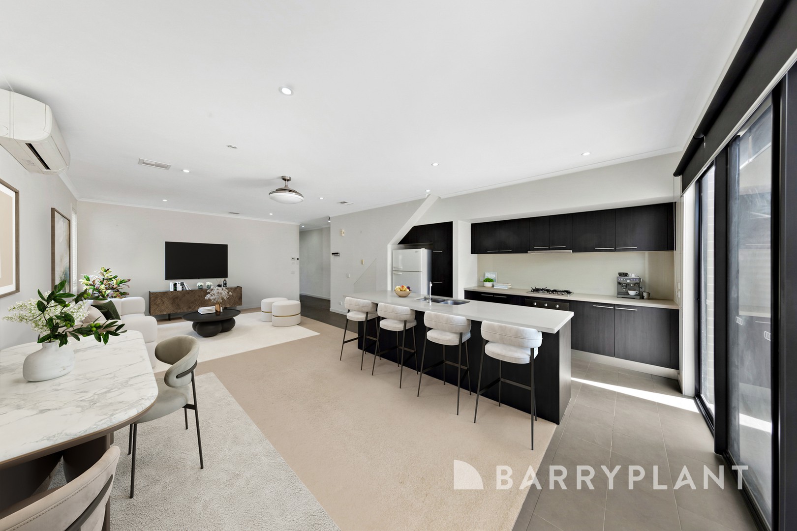 11 Beaurepaire Parade, Footscray, VIC 3011, Footscray - Thumbnail 6