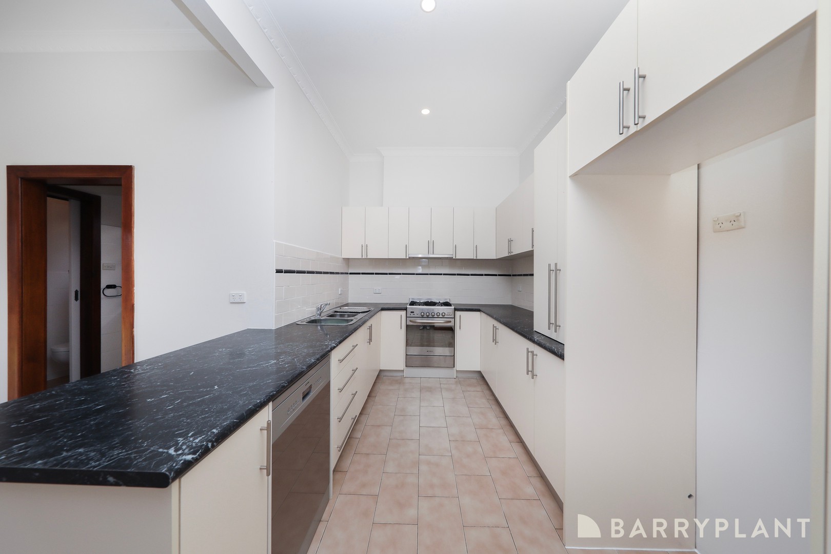 11 Bena Street, Yarraville, VIC 3013, Yarraville - Thumbnail 3