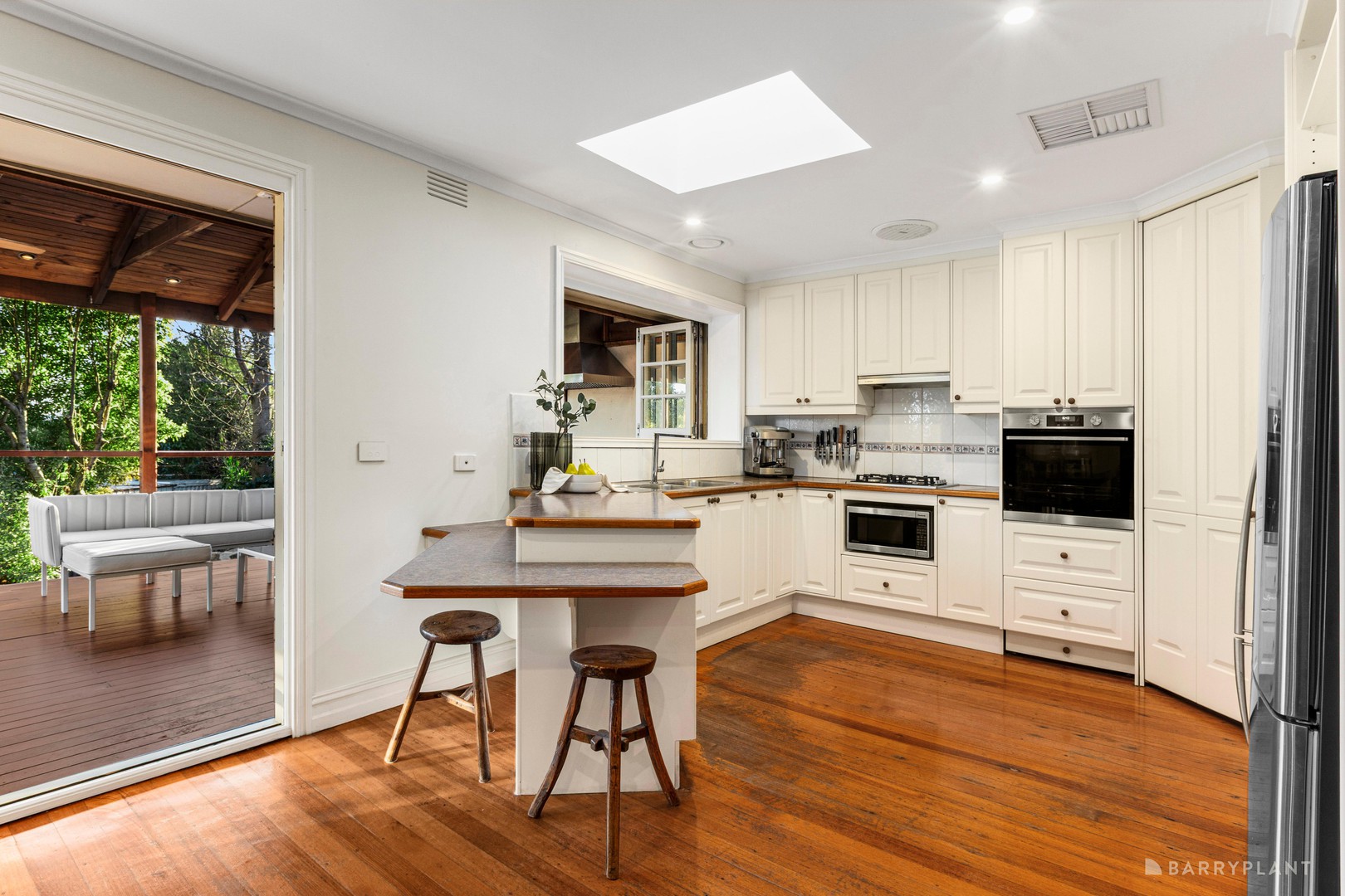 11 Beresford Close, Doncaster East, VIC 3109, Doncaster East - Thumbnail 4
