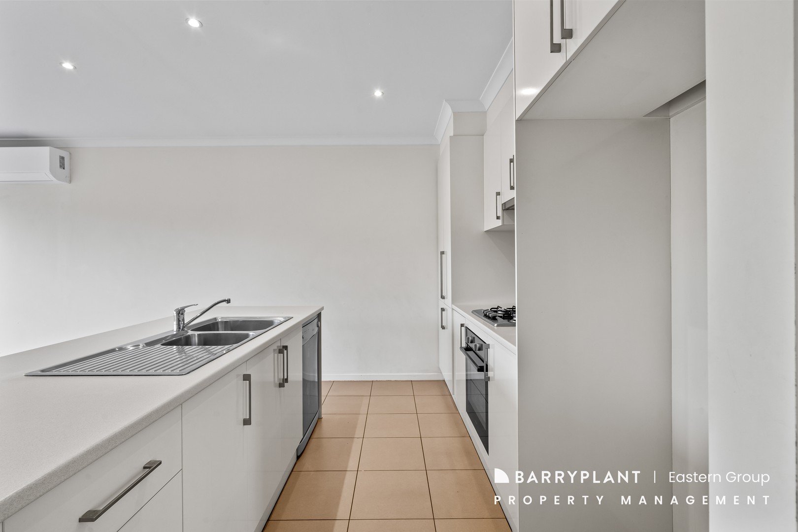 11 Berry Street, Sunshine North, VIC 3020, Sunshine North - Thumbnail 4
