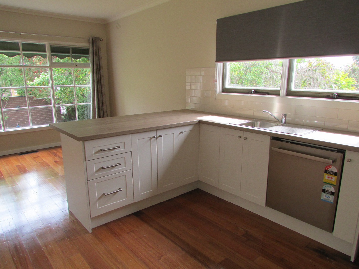11 Blair Avenue, Frankston South, VIC 3199, Frankston South - Thumbnail 5