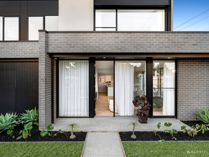 11 Bourke Street, Bulleen, VIC 3105 - Image - 27/11/2025