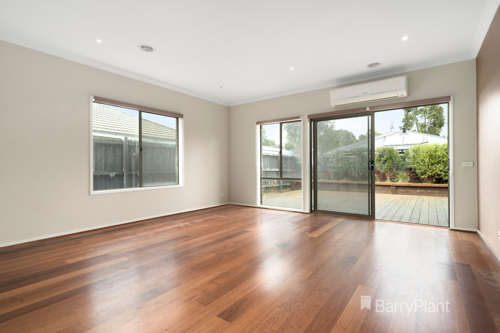 11 Bower Way, Doreen, VIC 3754, Doreen - Thumbnail 2