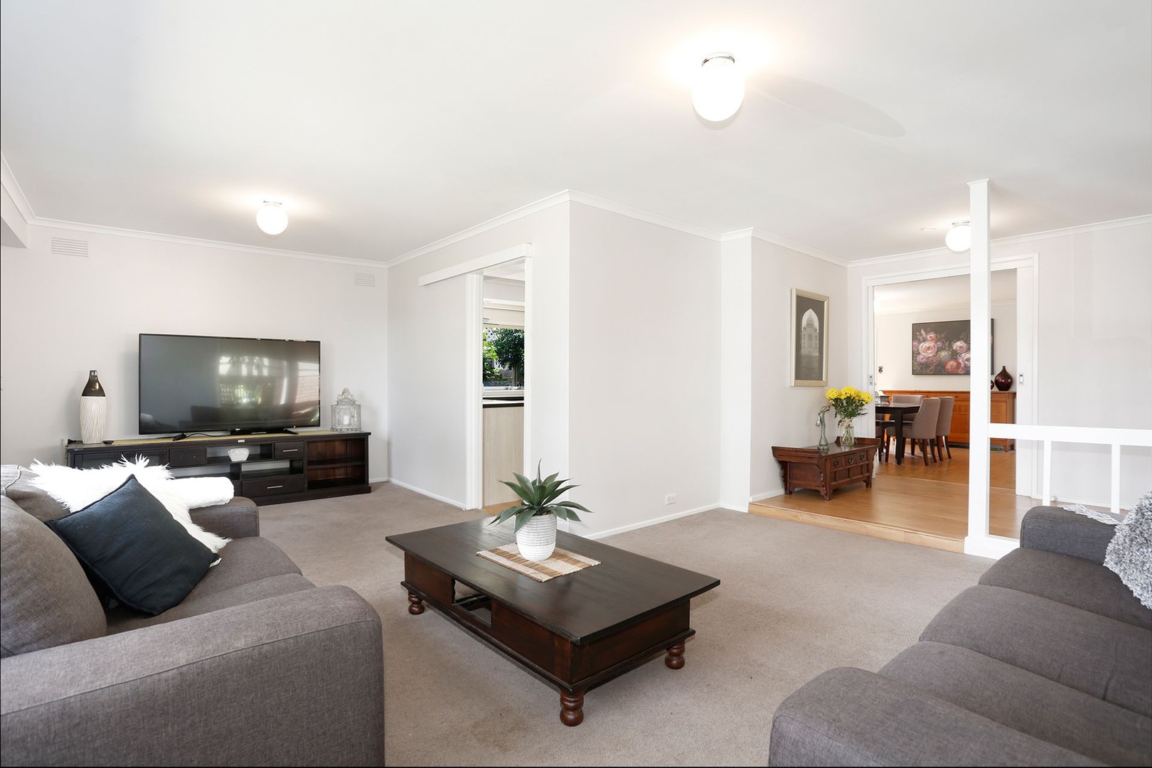 11 Bradford Avenue, Greenvale, VIC 3059, Greenvale - Thumbnail 3