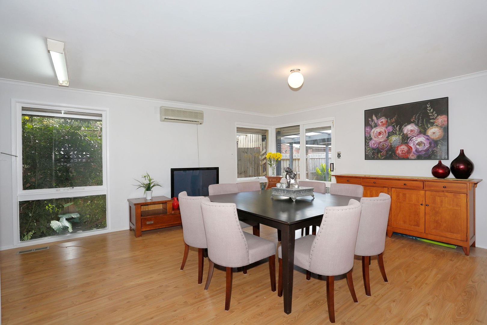 11 Bradford Avenue, Greenvale, VIC 3059, Greenvale - Thumbnail 5