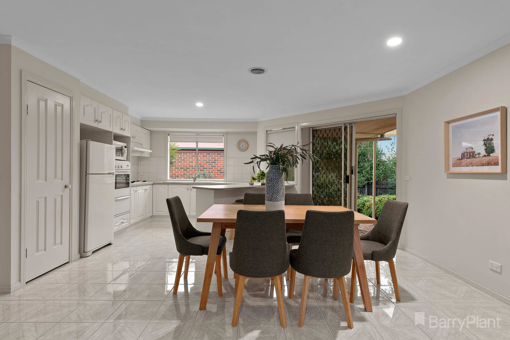 11 Brent Close, Berwick, VIC 3806, Berwick - Thumbnail 6