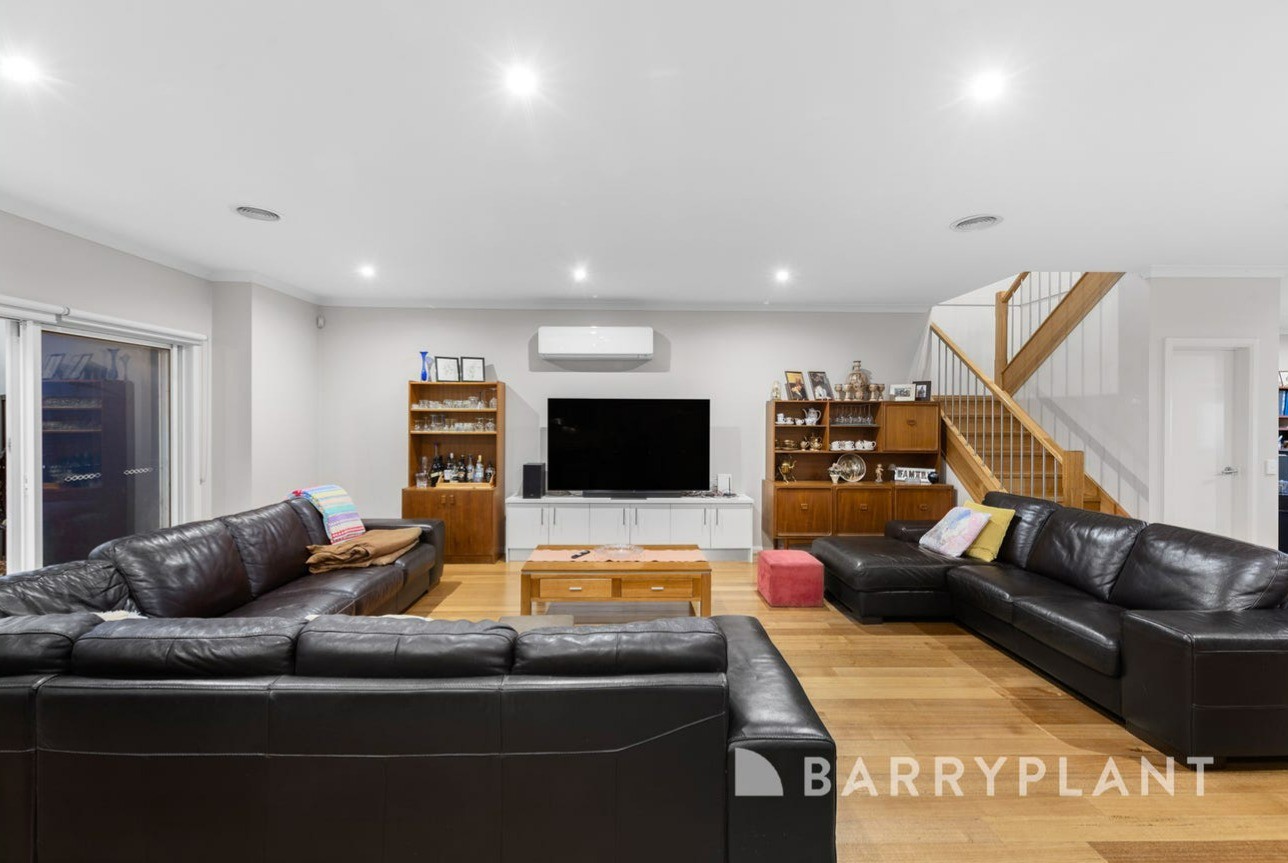 11 Brook Street, Caroline Springs, VIC 3023, Caroline Springs - Thumbnail 5