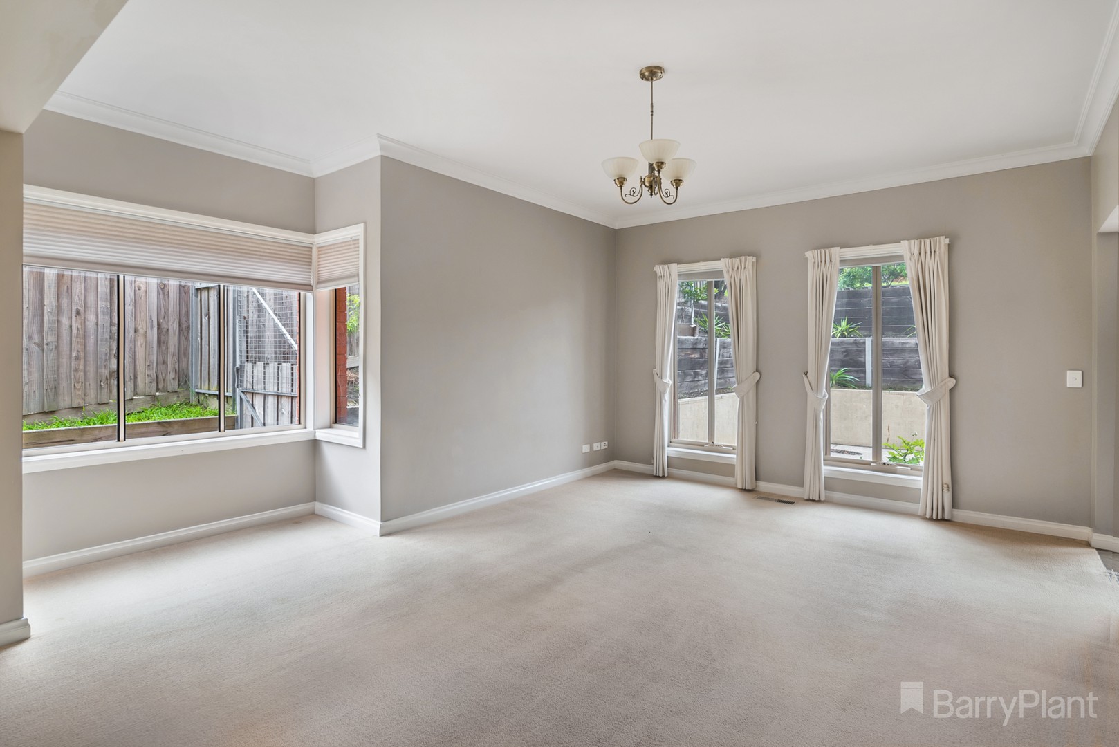 11 Bundanoon AvenueSunbury, VIC 3429, Sunbury - Thumbnail 7