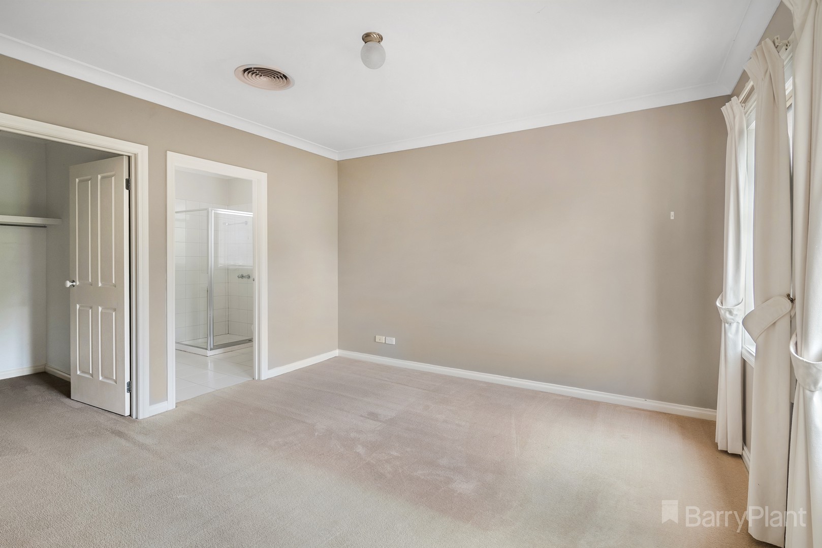 11 Bundanoon AvenueSunbury, VIC 3429, Sunbury - Thumbnail 3