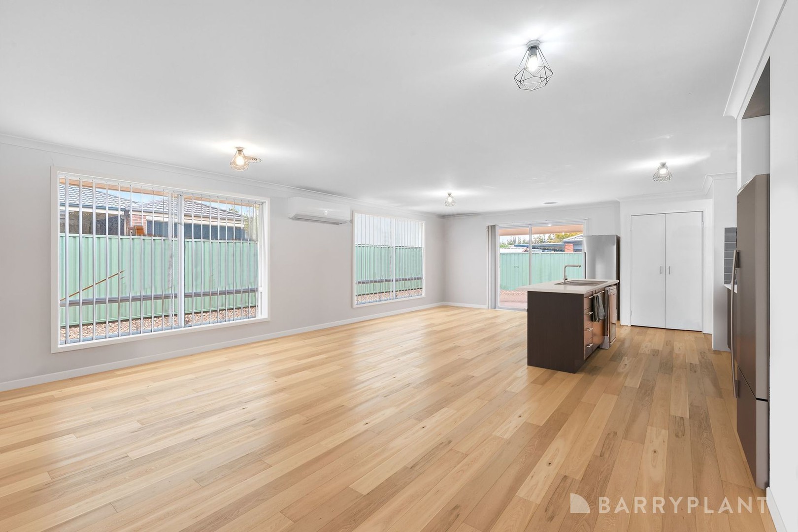 11 Burchelli Way, Wyndham Vale, VIC 3024, Wyndham Vale - Thumbnail 5