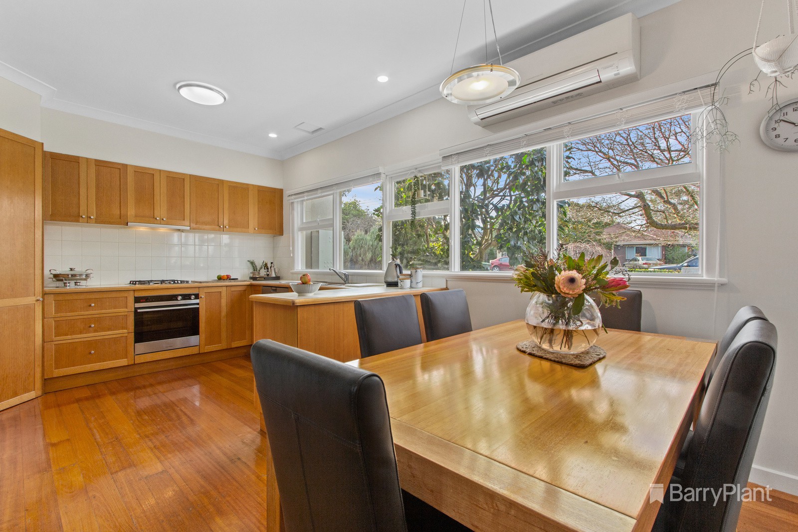11 Burke Road, Ferntree Gully, VIC 3156, Ferntree Gully - Thumbnail 3