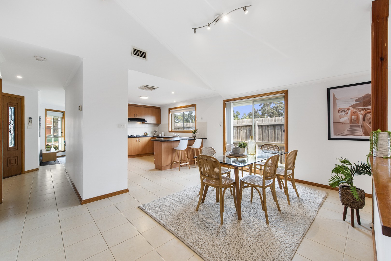 11 Burnley Grove, Taylors Hill, VIC 3037, Taylors Hill - Thumbnail 3
